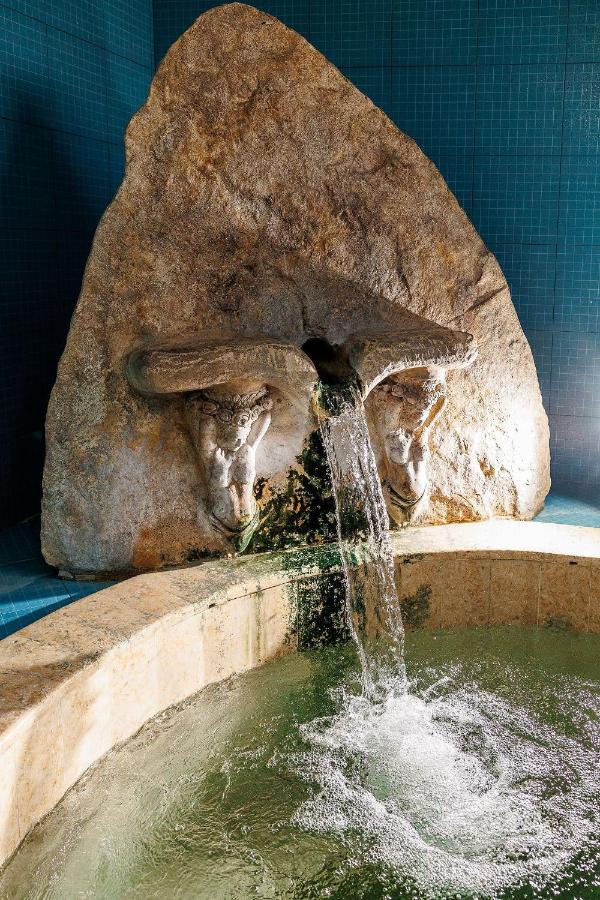 Hotel Hamam Ángistron Esterno foto